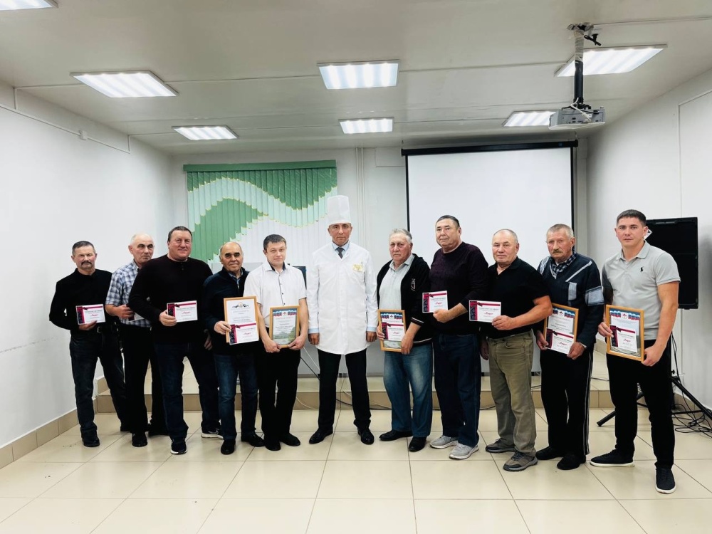 22 октября в Бакалинской больнице прошло торжественное мероприятие посвященное дню водителя